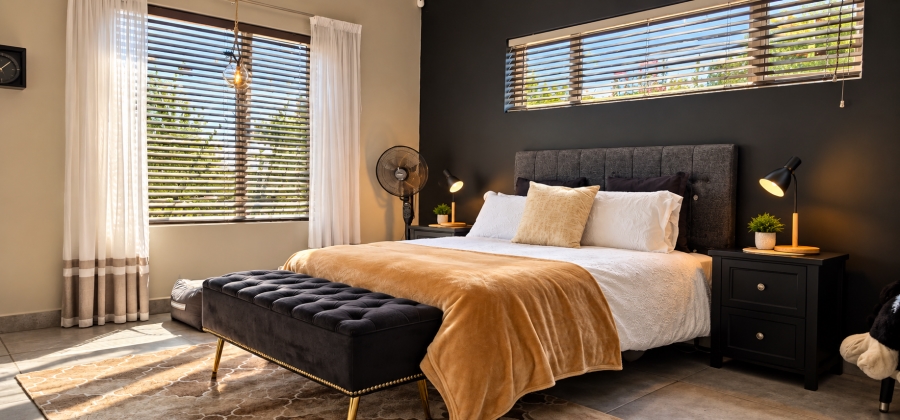 5 Bedroom Property for Sale in Myburgh Park Western Cape